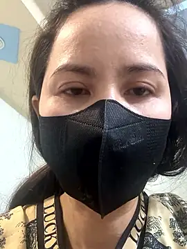 Snapshot of bi_biii chatting on 03-14-26, 01:38 bi biii online show from 03-14-26, 01:38