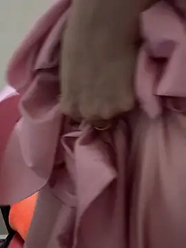 Snapshot of bi_biii chatting on 04-06-26, 07:26 bi biii online show from 04-06-26, 07:26