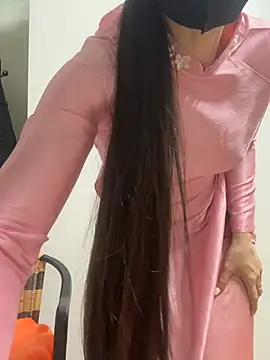 Snapshot of bi_biii chatting on 04-08-26, 02:44 bi biii online show from 04-08-26, 02:44