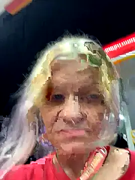 Snapshot of lindzybella chatting on 09-19-25, 07:21 lindzybella online show from 09-19-25, 07:21