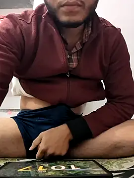 Snapshot of boyzxxxxxzz chatting on 12-16-25, 04:45 boyzxxxxxzz online show from 12-16-25, 04:45