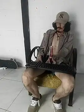 sk8-boy online show from 02-10-26, 07:18