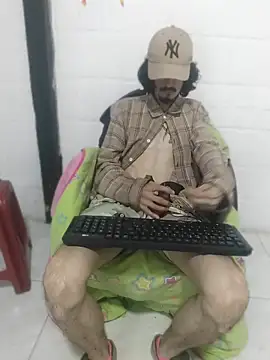 sk8-boy online show from 03-18-26, 01:58