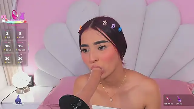 Snapshot of Ary__cherry chatting on 12-20-25, 08:38 Ary cherry online show from 12-20-25, 08:38