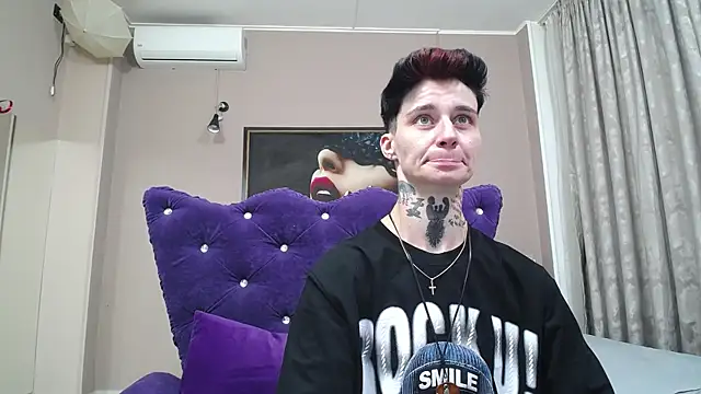Snapshot of KennyXSX chatting on 07-03-26, 02:01 KennyXSX online show from 07-03-26, 02:01