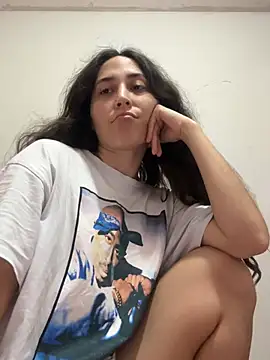 Snapshot of LatinDoll8 chatting on 07-19-26, 11:41 LatinDoll8 online show from 07-19-26, 11:41