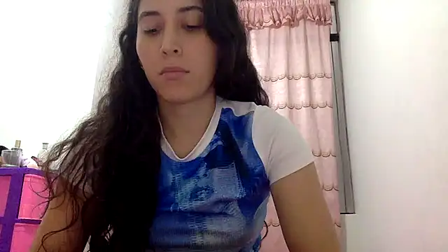 Snapshot of LatinDoll8 chatting on 08-03-26, 10:35 LatinDoll8 online show from 08-03-26, 10:35