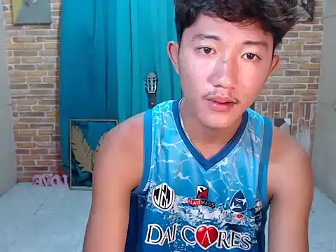 Snapshot of ur_boy_janloyd chatting on 12-18-25, 11:22 ur boy janloyd online show from 12-18-25, 11:22