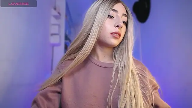 channel blondee online show from 02-06-26, 10:02