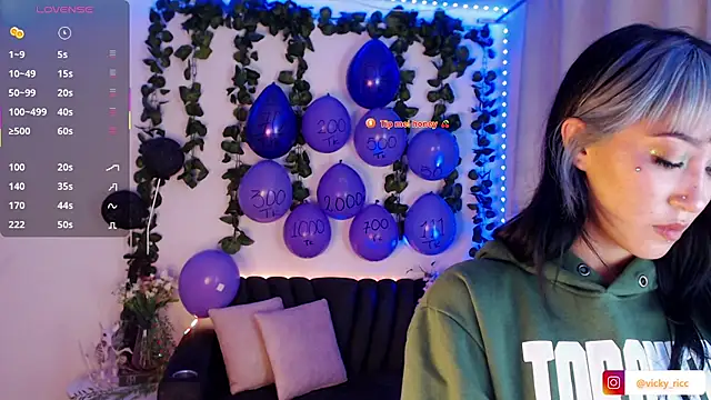 viicky r online show from 02-06-26, 12:48