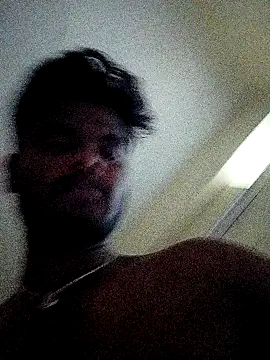 Snapshot of Anji8639 chatting on 06-07-26, 06:11 Anji8639 online show from 06-07-26, 06:11