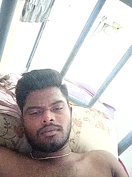 Snapshot of Anji8639 chatting on 06-08-26, 02:12 Anji8639 online show from 06-08-26, 02:12