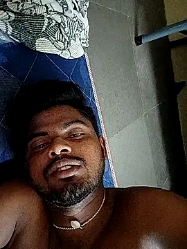 Snapshot of Anji8639 chatting on 06-13-26, 04:16 Anji8639 online show from 06-13-26, 04:16