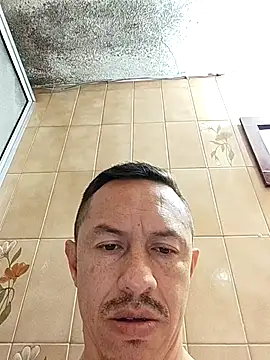 Snapshot of L_hotcream chatting on 02-21-26, 02:51 L hotcream online show from 02-21-26, 02:51