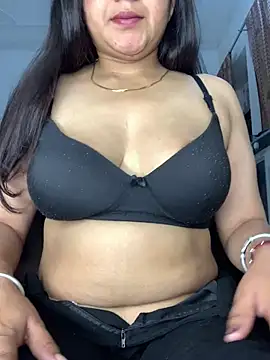 missmisha01 online show from 03-06-26, 01:46