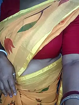 Snapshot of MAHI066 chatting on 04-05-26, 02:36 MAHI066 online show from 04-05-26, 02:36