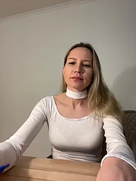 1Moonlight1 online show from 02-21-26, 06:20