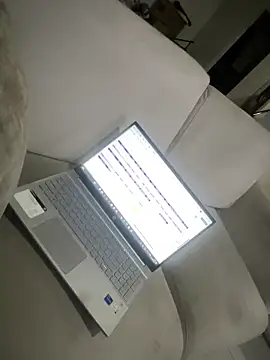 evelyn harpeery online show from 02-06-26, 12:04