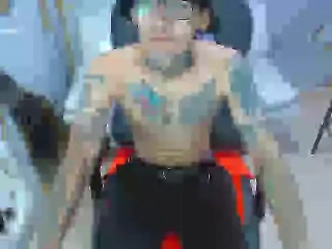 Boy tatto77 online show from 01-14-26, 03:39