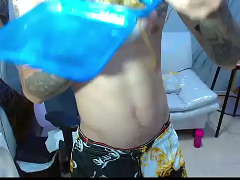 Boy tatto77 online show from 02-22-26, 07:45