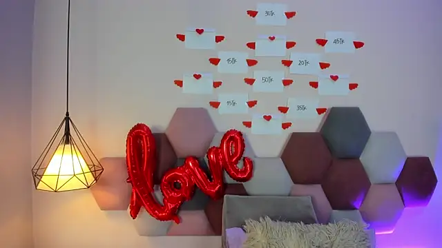 GahiaBelucci online show from 02-14-26, 12:24