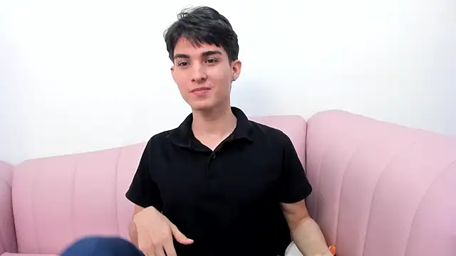 Snapshot of haritz_ chatting on 01-15-26, 09:51 haritz online show from 01-15-26, 09:51