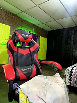 JustynAle2025 online show from 01-13-26, 03:34