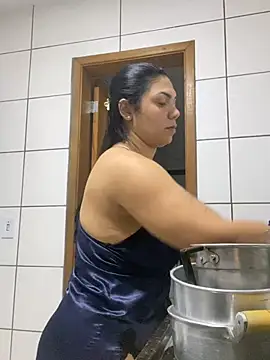 Snapshot of Nini_ chatting on 07-19-26, 11:19 Nini online show from 07-19-26, 11:19