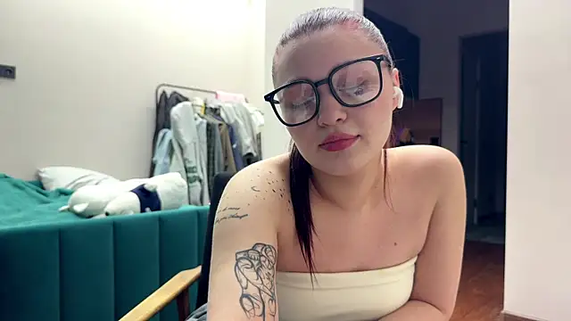 PassionPie online show from 12-19-25, 06:26