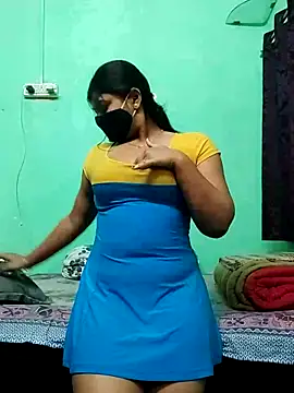 Snapshot of Prishaa_ chatting on 12-19-25, 06:31 Prishaa online show from 12-19-25, 06:31