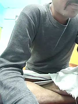 novio-de-la-tarde online show from 01-15-26, 02:43