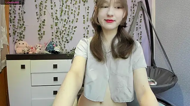 Yoonhee ki online show from 05-03-26, 03:07