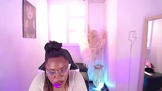 Snapshot of Maleja_diguran1 chatting on 12-18-25, 04:57 Maleja diguran1 online show from 12-18-25, 04:57