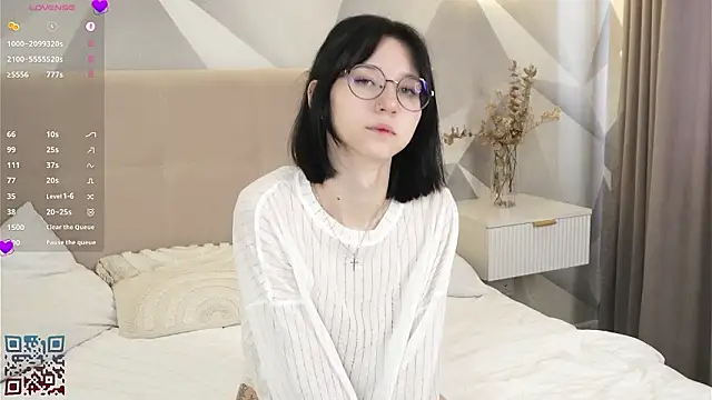 DeliaLoma online show from 03-03-26, 06:08