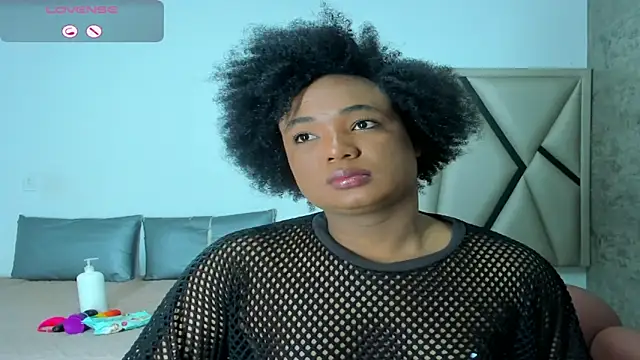 Snapshot of Harmony-01 chatting on 01-05-26, 07:39 Harmony-01 online show from 01-05-26, 07:39