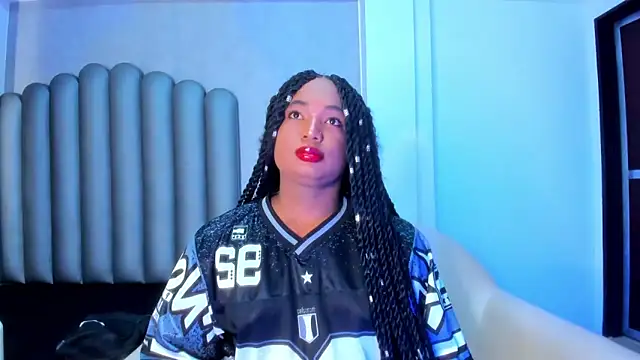 Snapshot of Harmony-01 chatting on 02-05-26, 07:18 Harmony-01 online show from 02-05-26, 07:18