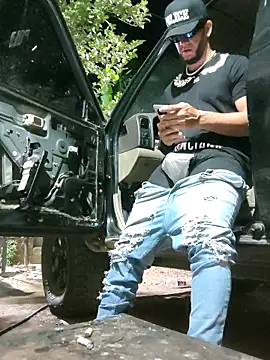 Snapshot of PIGHIGHDIRTY_p0 chatting on 02-12-26, 05:02 PIGHIGHDIRTY p0 online show from 02-12-26, 05:02