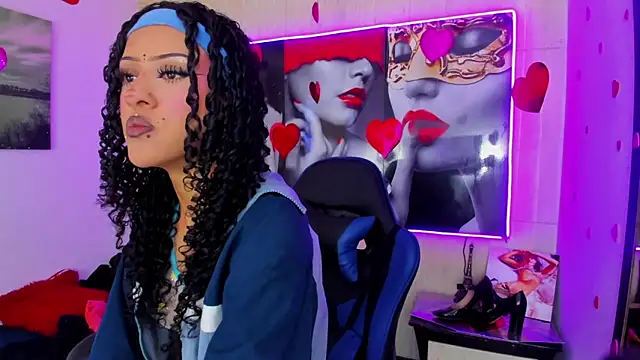 dolly boob online show from 02-17-26, 04:09