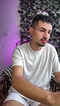 Snapshot of juancho_hairy chatting on 03-19-26, 04:55 juancho hairy online show from 03-19-26, 04:55