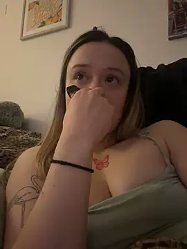 LilyLuck  online show from 02-11-26, 01:10