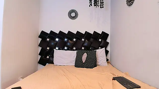 stefany carterr online show from 02-18-26, 07:59