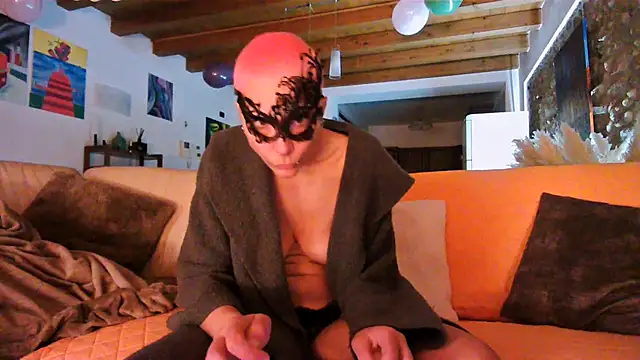 Snapshot of ErotiKat chatting on 03-03-26, 08:59 ErotiKat online show from 03-03-26, 08:59