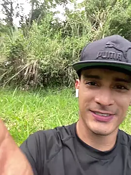 Snapshot of Maicol_xxxx chatting on 02-23-26, 09:56 Maicol xxxx online show from 02-23-26, 09:56