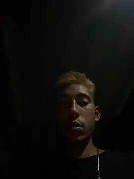 GuioficialBr online show from 12-21-25, 04:41