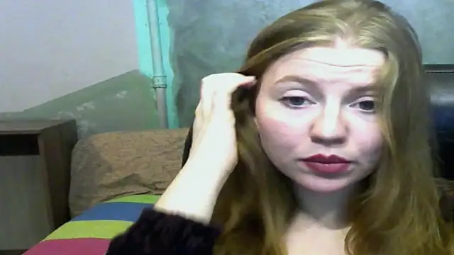 Space Girls 69 online show from 12-19-25, 10:55