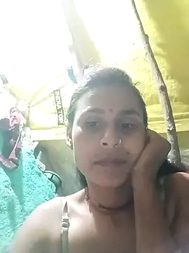 Snapshot of Cuty_priti chatting on 01-05-26, 05:27 Cuty priti online show from 01-05-26, 05:27