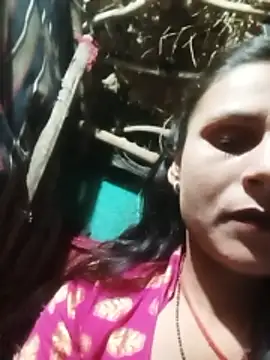 Snapshot of Cuty_priti chatting on 05-24-26, 05:40 Cuty priti online show from 05-24-26, 05:40