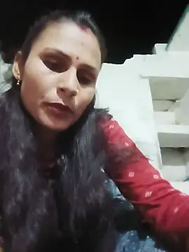 Snapshot of Cuty_priti chatting on 06-22-26, 04:37 Cuty priti online show from 06-22-26, 04:37