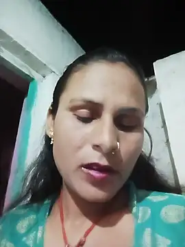 Snapshot of Cuty_priti chatting on 07-06-26, 08:33 Cuty priti online show from 07-06-26, 08:33