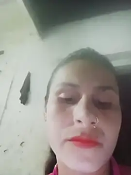 Snapshot of Cuty_priti chatting on 07-23-26, 04:27 Cuty priti online show from 07-23-26, 04:27